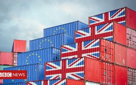 Brexit: UK plans to keep post-transition trade with EU flowing