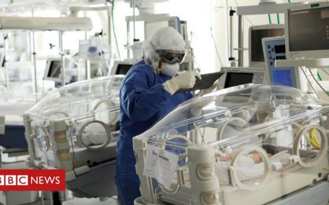 Coronavirus: Newborn Mexican triplets test positive in 'unprecedented' case