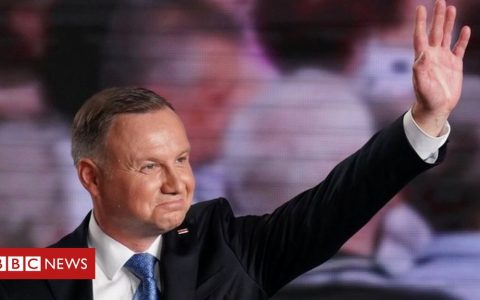 Poland presidential election heads for second round