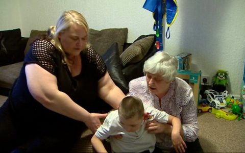 Unpaid carers 'invisible' during pandemic