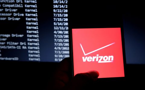 Verizon pulling advertising from Facebook and Instagram