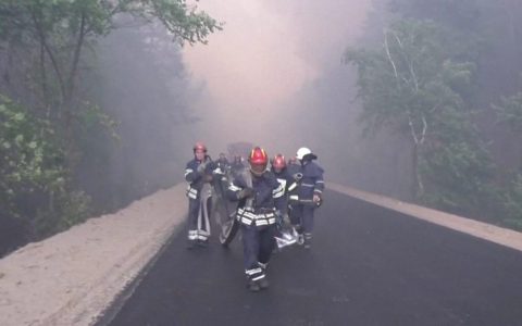 Forest fires kill at least six in Ukraine's Luhansk region
