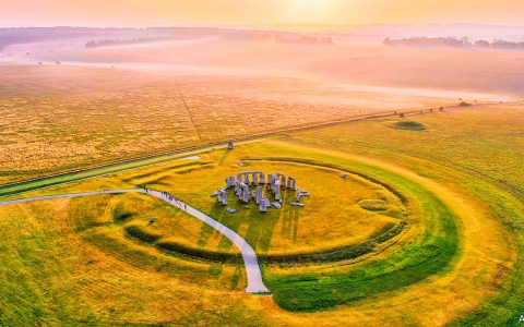 How illuminating - Measuring luminescence helps to date a remarkable new discovery at Stonehenge | Science & technology