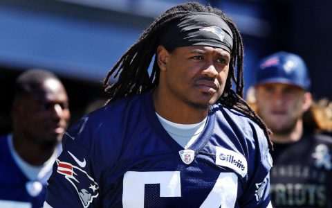 Sources -- Patriots' Dont'a Hightower to opt out of 2020 season