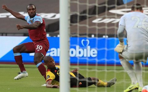 West Ham vs Watford result: Hammers ease to victory over desperate Hornets in battle for survival