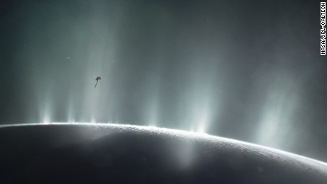 Organic compounds have been found on Saturn&#39;s moon Enceladus 