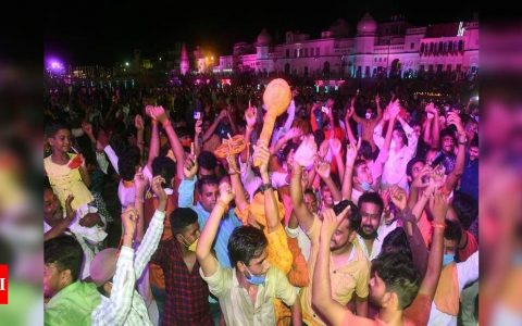 Ayodhya erupts in tears of joy, diyas usher in early Diwali | India News