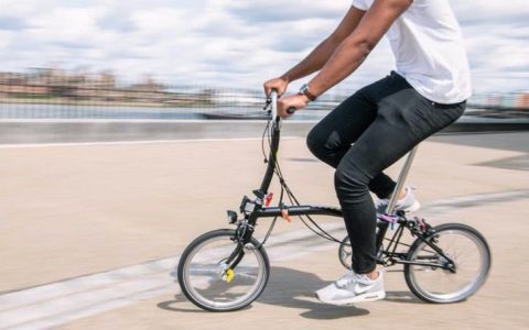 Get a Brompton folding bike for £1 to avoid the sweltering commute