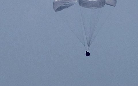 SpaceX Crew Dragon astronauts describe thrilling return to Earth