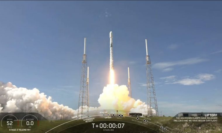 SpaceX doubleheader! Watch 2 Falcon 9 rockets lift off from Florida Sunday