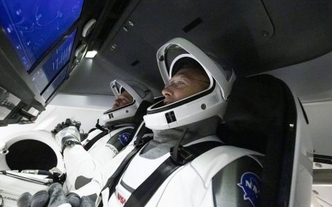 SpaceX splashdown replay: See NASA astronauts safely return to Earth