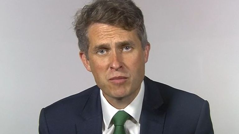 Gavin Williamson defends government&#39;s approach to grading students
