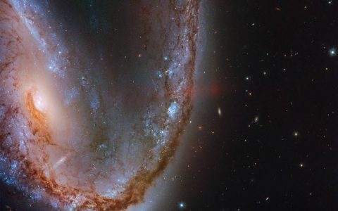 This galaxy hosted a massive supernova, and it sure looks odd – BGR