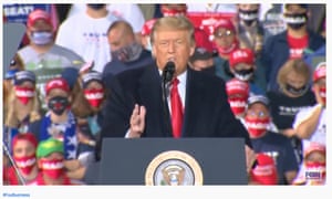 Maga masked at Trump's rally