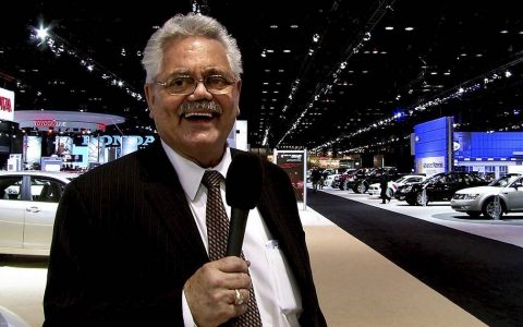 Death of iconic suburb auto dealer Bob Roman