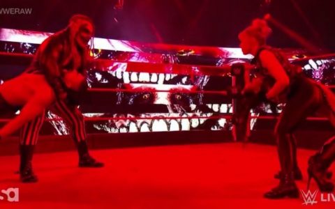Find and Alexa Bliss Attack with Double Sister Abigail on WWE Raw