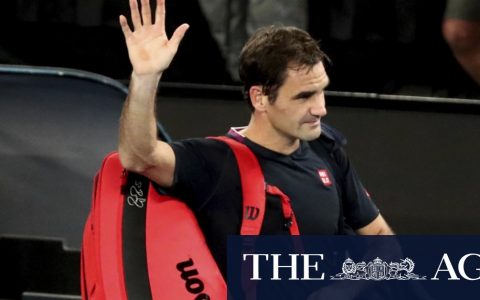 Roger Federer is committed to playing Serena Williams