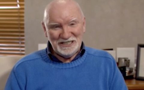 Sir Tom Hunter donates 1 million to dementia charities after watching online music performances