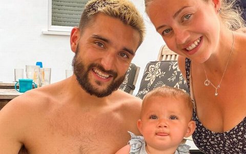 Tom Parker's wife Kelsey 'forgot she was pregnant' after a brain tumor test