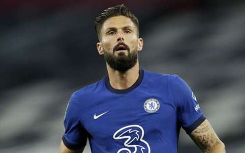 Giroud warns France coach Deschamps over Chelsea's lack of playing time
