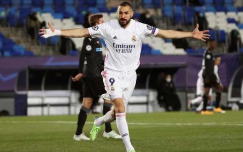 Benzema sends double to popular Real Madrid, Gladbach also progresses