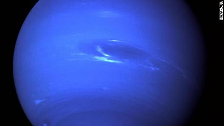 When Neptune got the best of it: 30 years later, the Visor 2 flyby