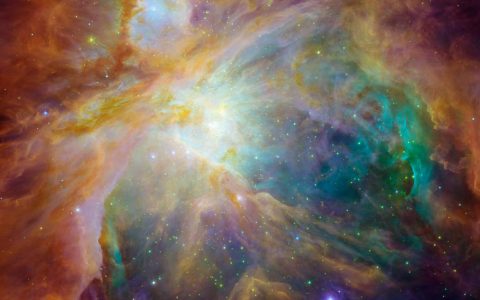 Telescopes show creative anarchy in the heart of the Orion Nebula