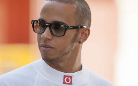 Lewis Hamilton gets 'Sir' in UK