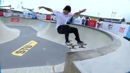 The best skaters in Brazil compete in the Crickelwood stage of the Brazilian skate park circuit