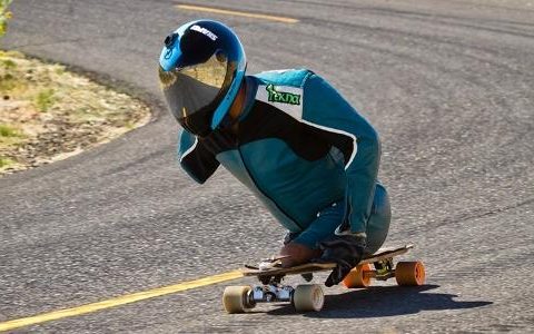 Skater without legs and with one hand 60 km / h - exceeds limit on slope on 02/16/2021