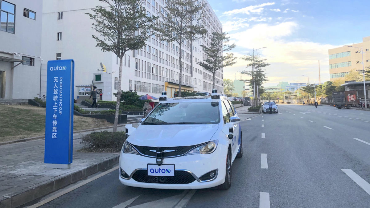 Unmanned taxi service launched in China
