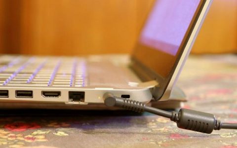 Is it better to leave the laptop plugged in or use it on the battery?  |  Technology
