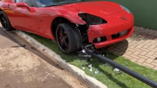 ??, they have to endure, this is how it works ??, says Youtuber, who dropped a sports car onto the pole