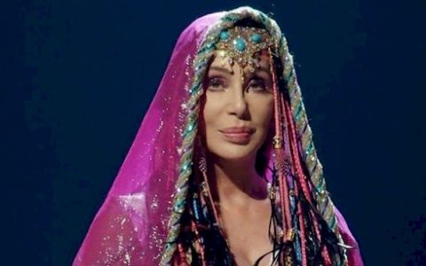Cher apologizes for tweet about George Floyd The Music Journal Brazil