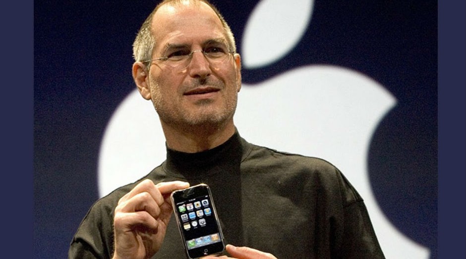 Steve Jobs during the first iPhone presentation (Photo: Youtube reproduction)