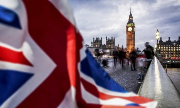 Brexit: Prazo adiado para residentes no Reino Unido nomearem representante fiscal
