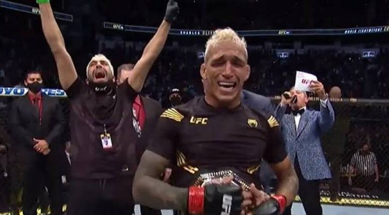 UFC champion, Corinthians player Charles Doe Bronx strikes the opponent: 'I am older than Palmeiras.  I have the world '- sports