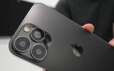 iPhone 13 Pro Max: Hands-on Video Displays What Is Considered to Be the View of Apple's Top 2021 Cell Phone