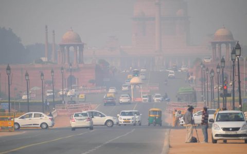 Air quality improvement in India during lockdown