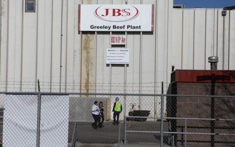 JBS US employees have to manually chop meat as machinery stalls after hacker attack, agency says.  agribusiness
