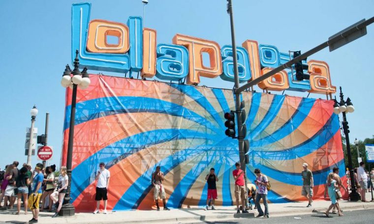 Chicago gives America free Lollapalooza tickets to vaccinations