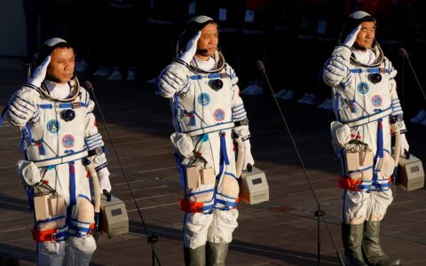 Ni Haisheng, Liu Boming and Tang Hongbo join the Chinese mission to the new space station Photo: Carlos Garcia Rollins / Reuters