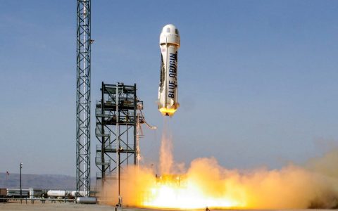 Jeff Bezos will fly into space on Blue Origin's first manned launch