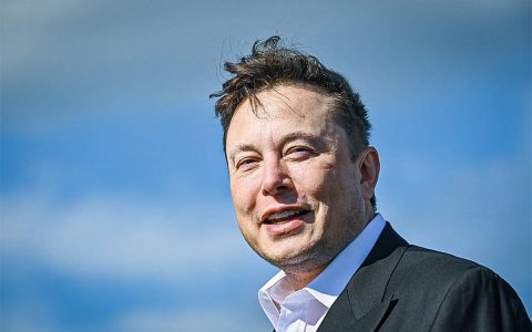Over $2 billion stake: Musk goes to trial for SolarCity purchase
