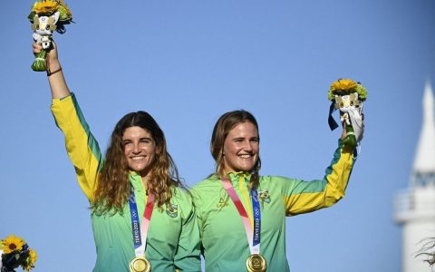 Martine Grael e Kahena Kunze conquistaram a segunda medalha de ouro nas Olimp&iacute;adas