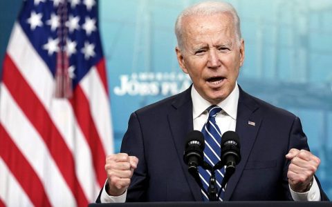 USA: Biden celebrates 200 days of government and says it's getting the economy back
