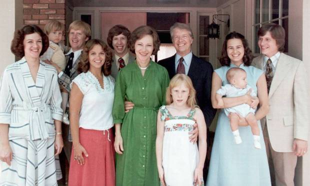 The family of President Jimmy Carter, who lived in the White House between 1977 and 1981.  Carter and his wife, Rosalyn Smith Carter had four children: John, James, Donnell and Amy (center, hugging First Lady) Photo: Archive