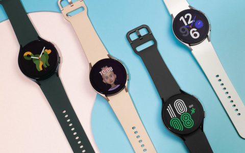 The first update for the Galaxy Watch4 is already waiting for buyers