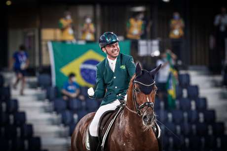 Rodolfo Riscalla won silver in equestrian