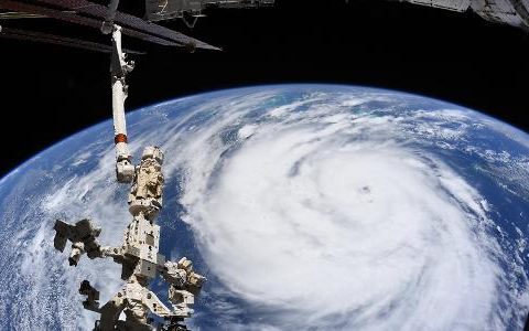 Hurricane Ida: Astronauts make stunning pictures from space;  Watch This - 08/29/2021